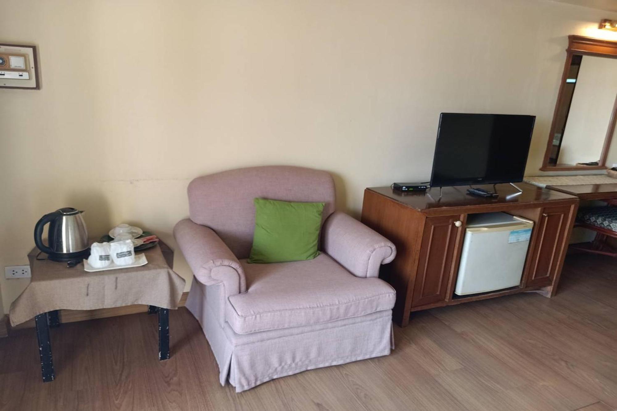 Pin Hotel Lampang Extérieur photo