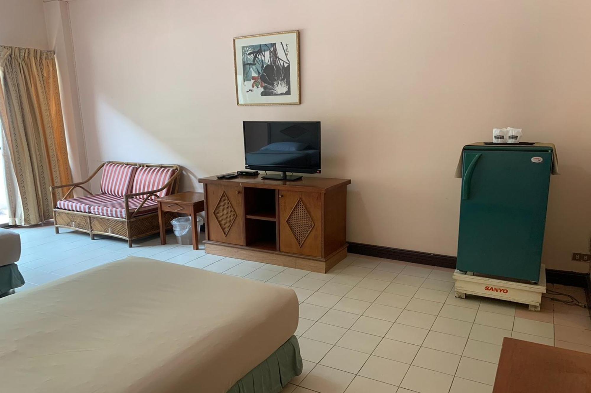 Pin Hotel Lampang Extérieur photo
