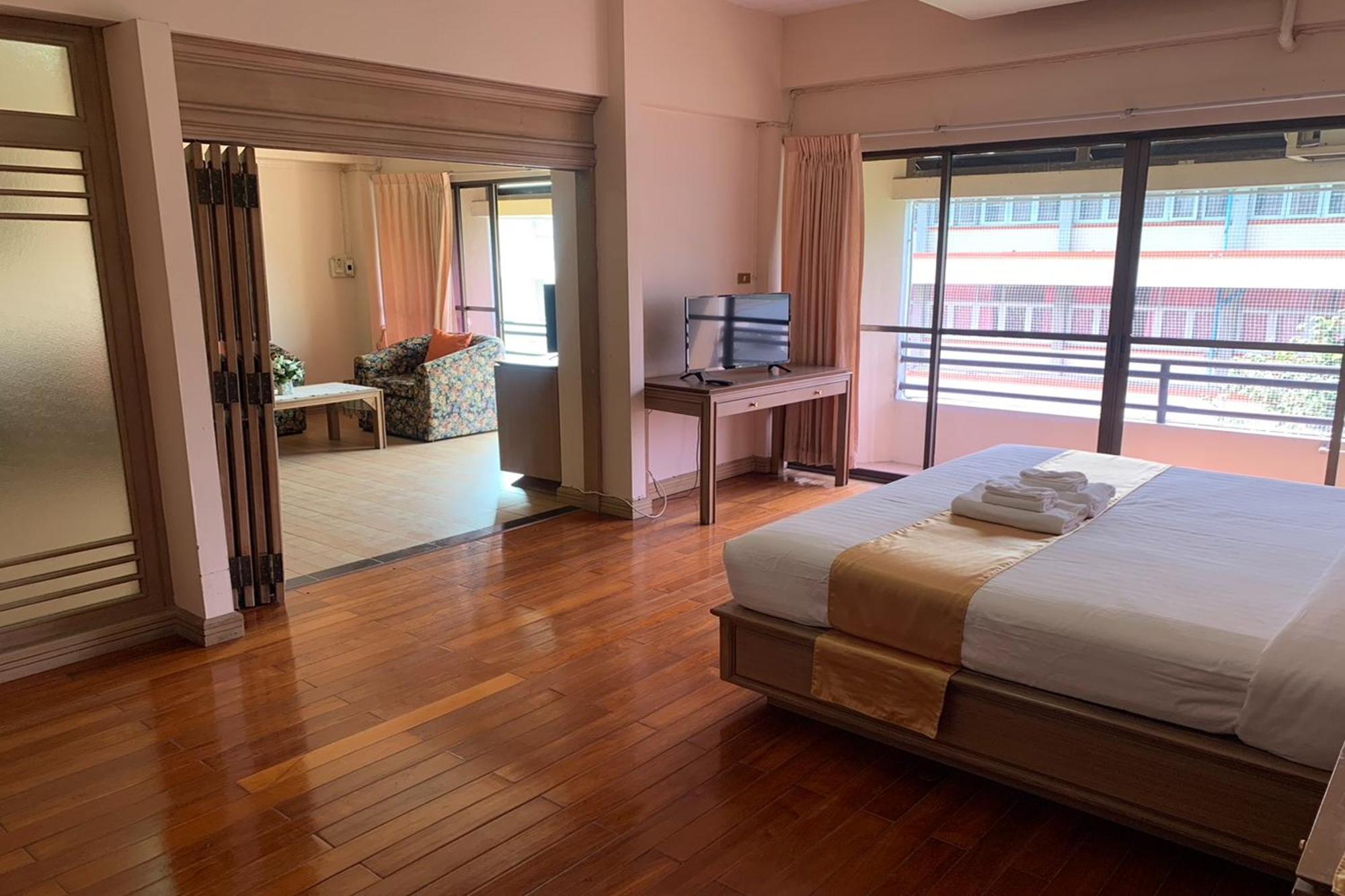 Pin Hotel Lampang Extérieur photo