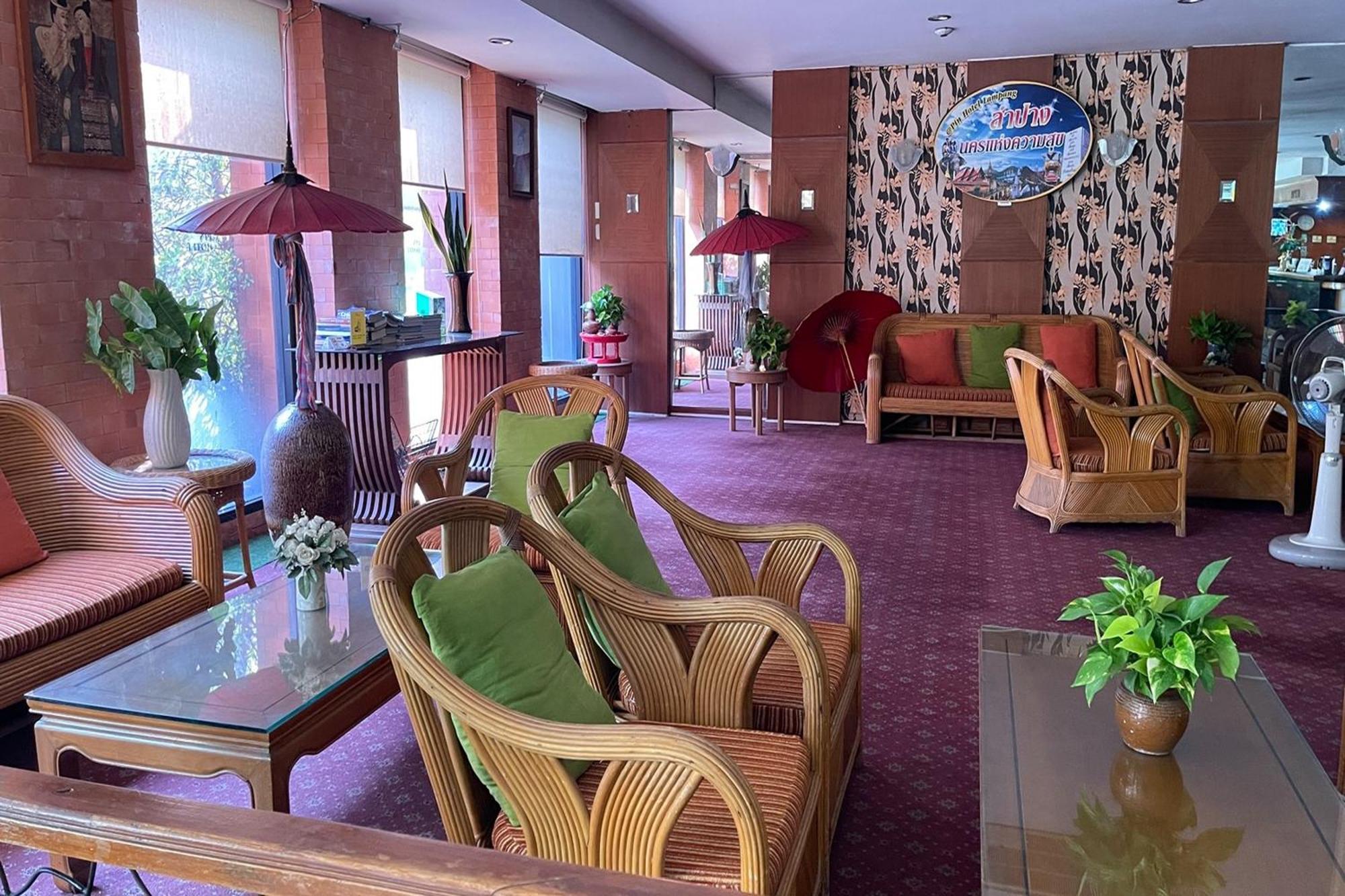 Pin Hotel Lampang Extérieur photo