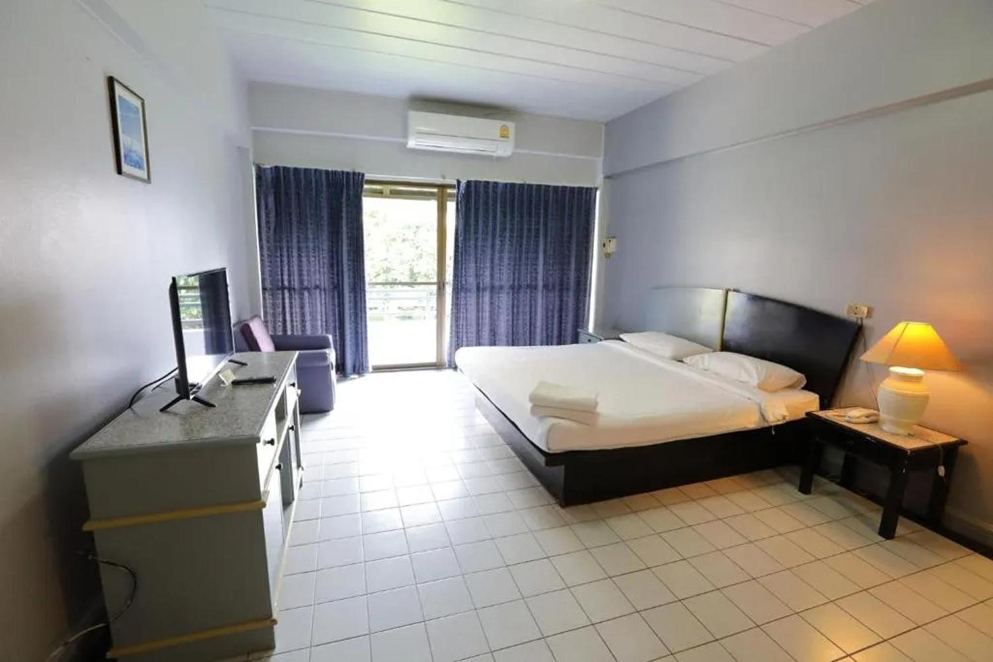 Pin Hotel Lampang Extérieur photo