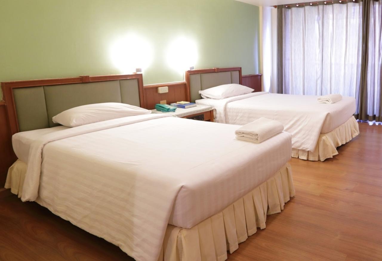 Pin Hotel Lampang Extérieur photo