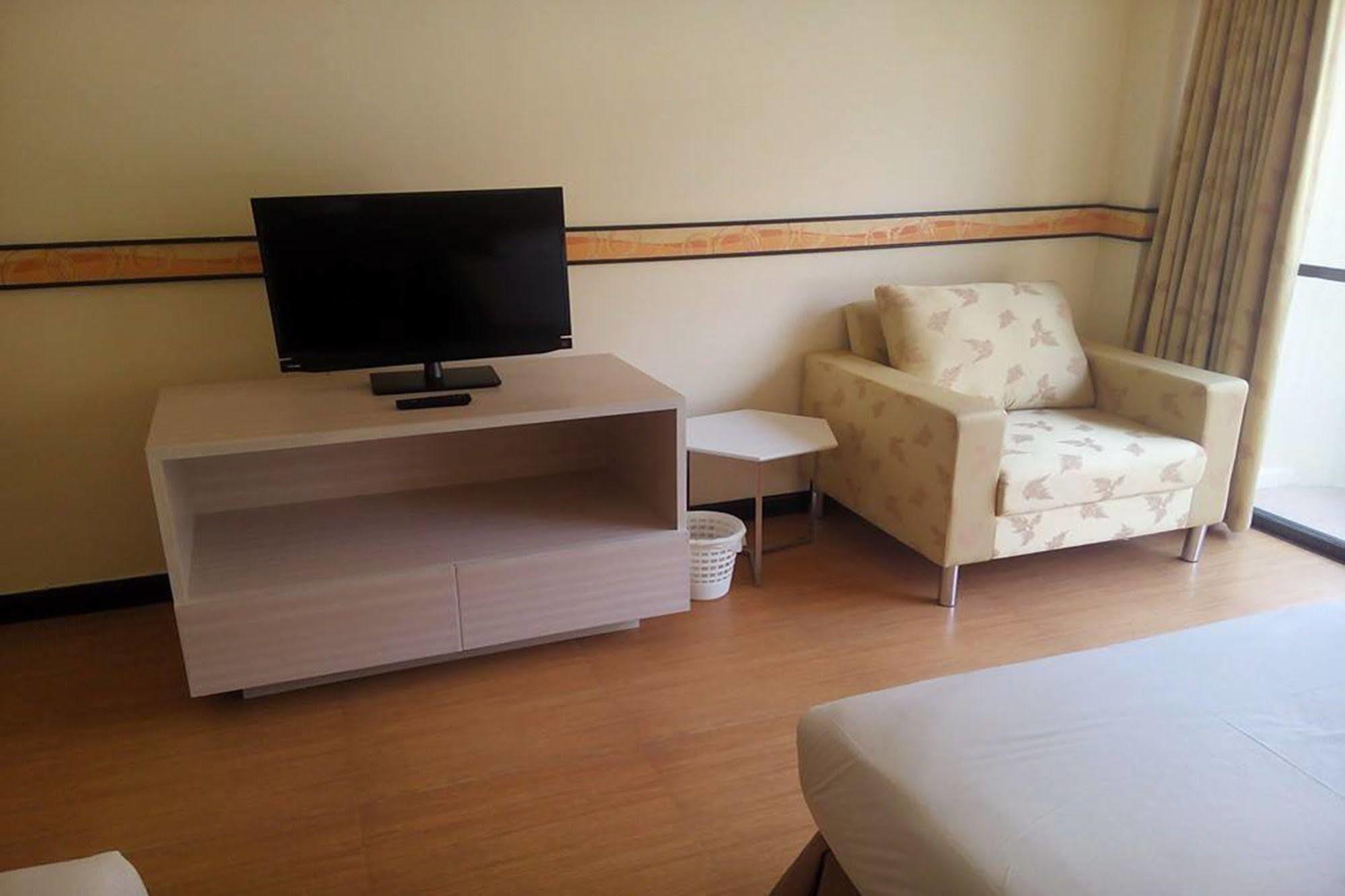Pin Hotel Lampang Extérieur photo