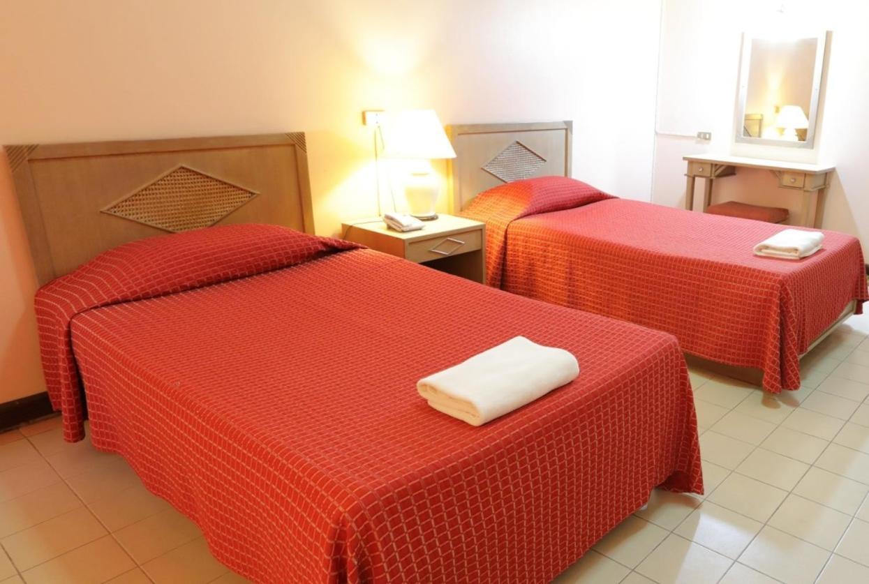 Pin Hotel Lampang Extérieur photo